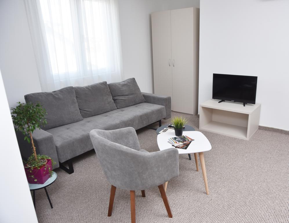 Kozle City Apartments Escópia Quarto foto