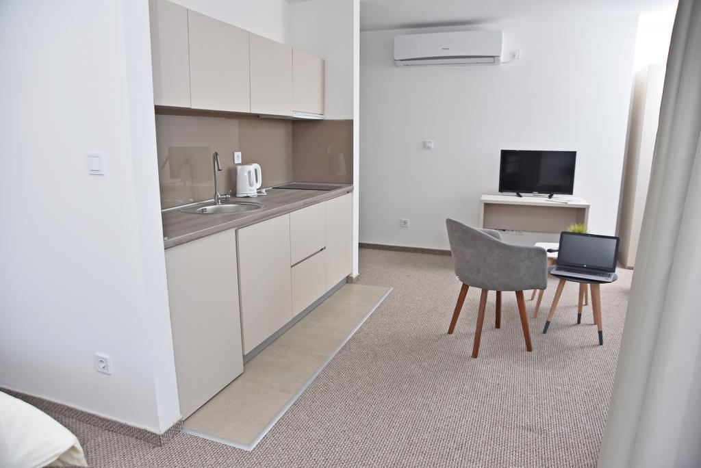 Kozle City Apartments Escópia Quarto foto