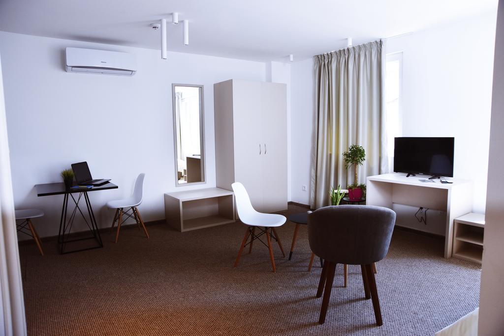 Kozle City Apartments Escópia Quarto foto