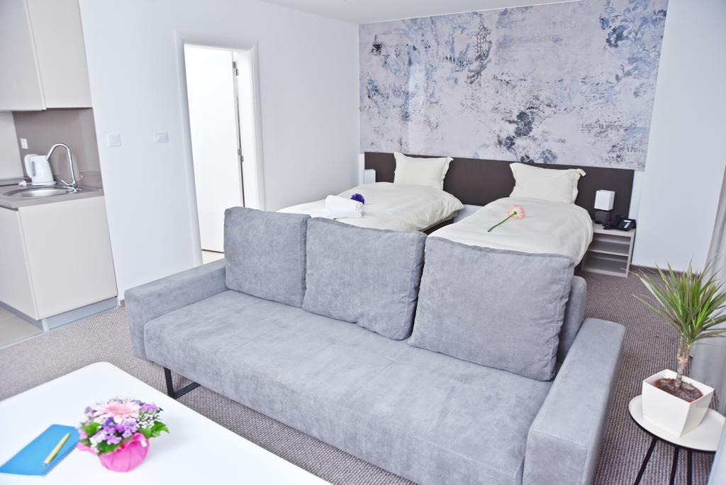 Kozle City Apartments Escópia Quarto foto